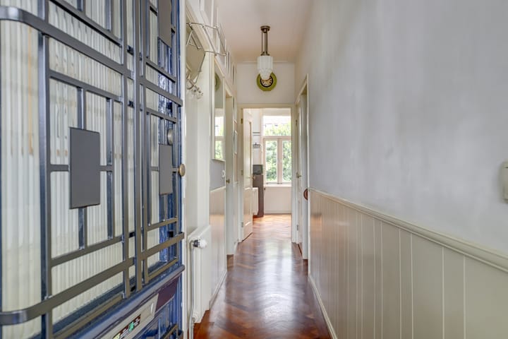 Photo 2 of Leidsekade 93