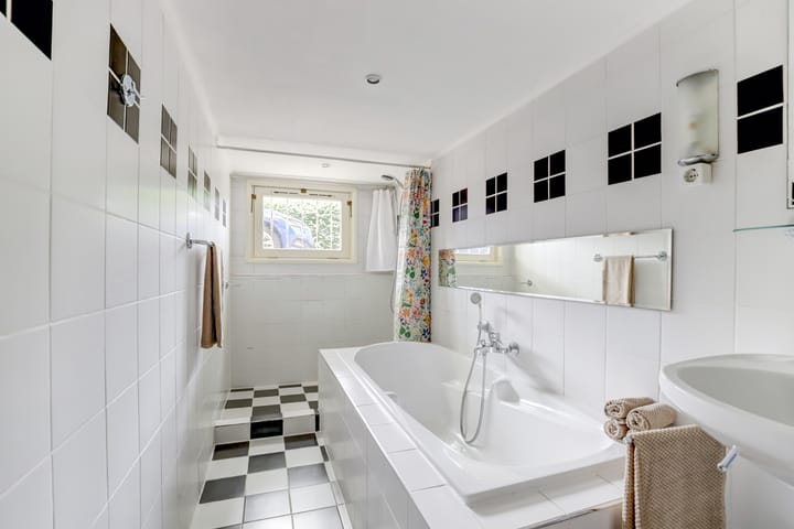 Photo 27 of Leidsekade 93