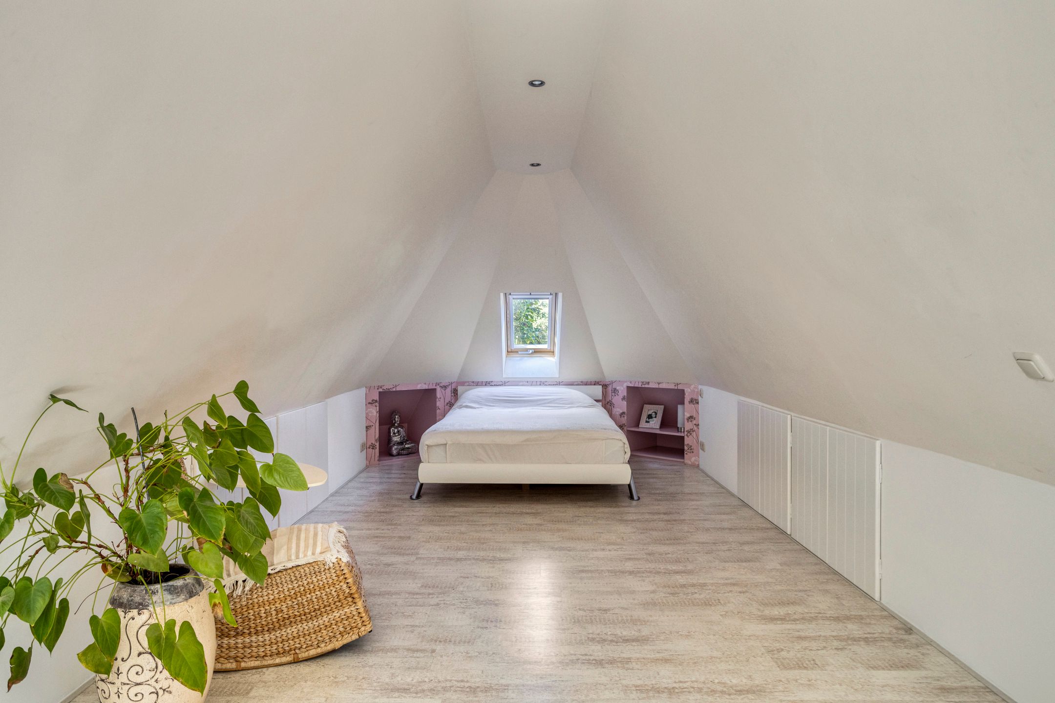 Foto 24 van Alphensebaan 4