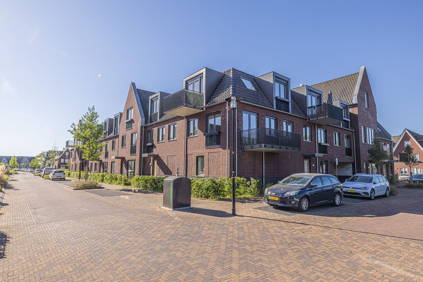 Foto 5 van Meeroever 63