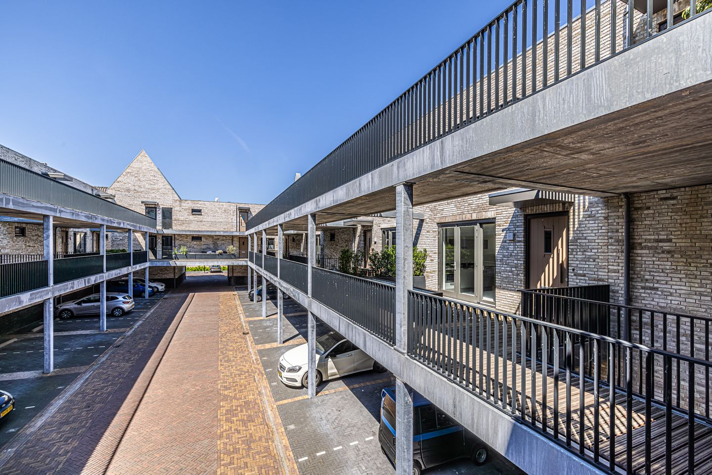 Foto 10 van Meeroever 63