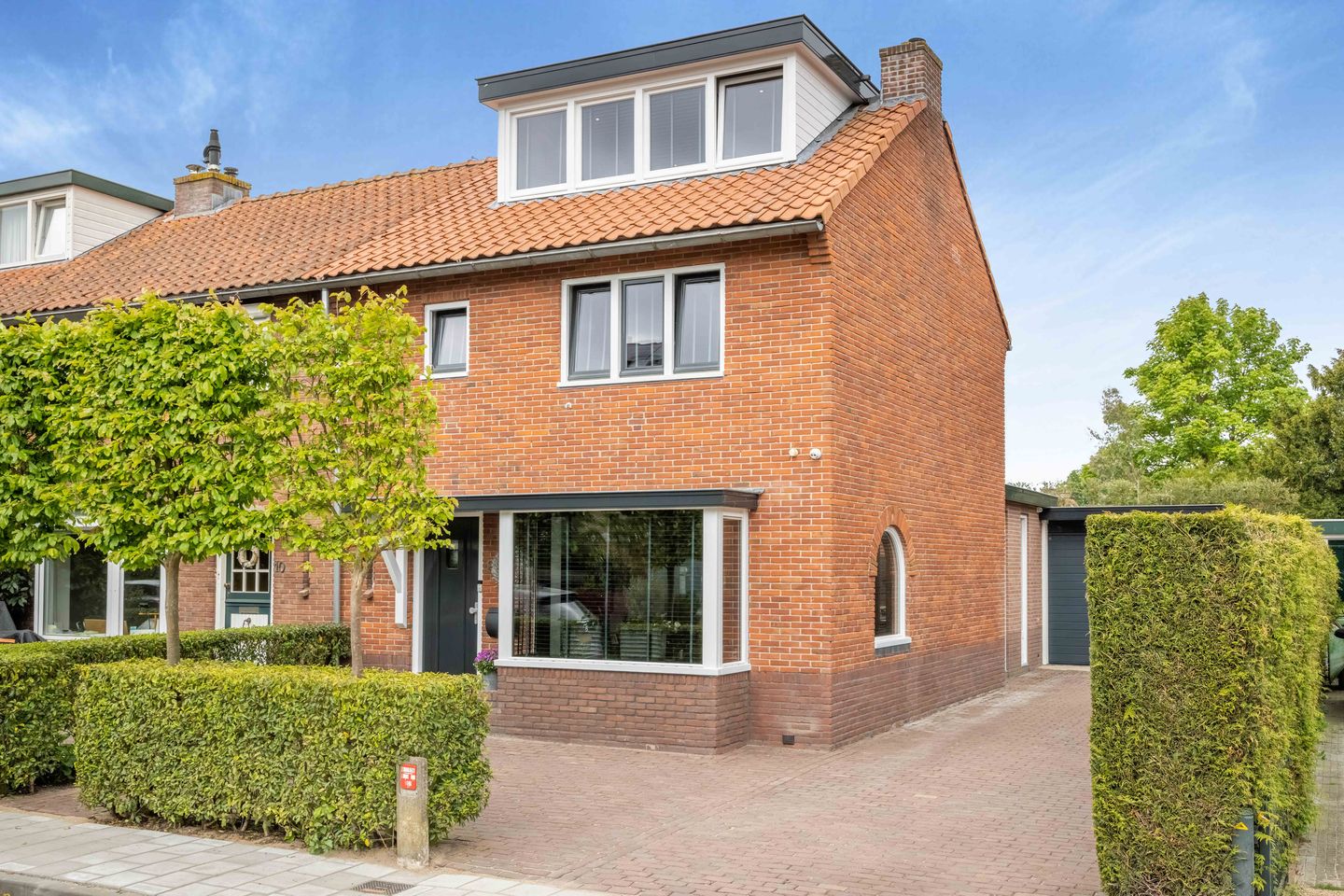 Foto 1 van Jhr. van Sypesteynlaan 8