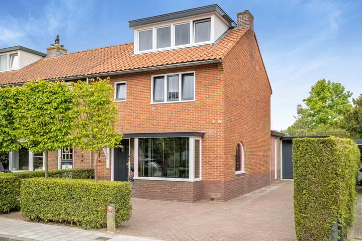 Foto 1 van Jhr. van Sypesteynlaan 8