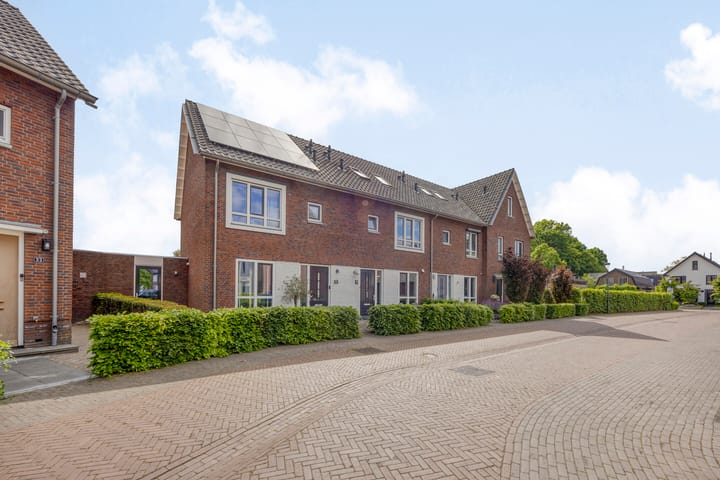 Foto 1 van Hof van Callenbroeck 35