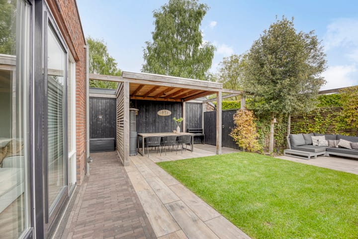 Foto 32 van Hof van Callenbroeck 35