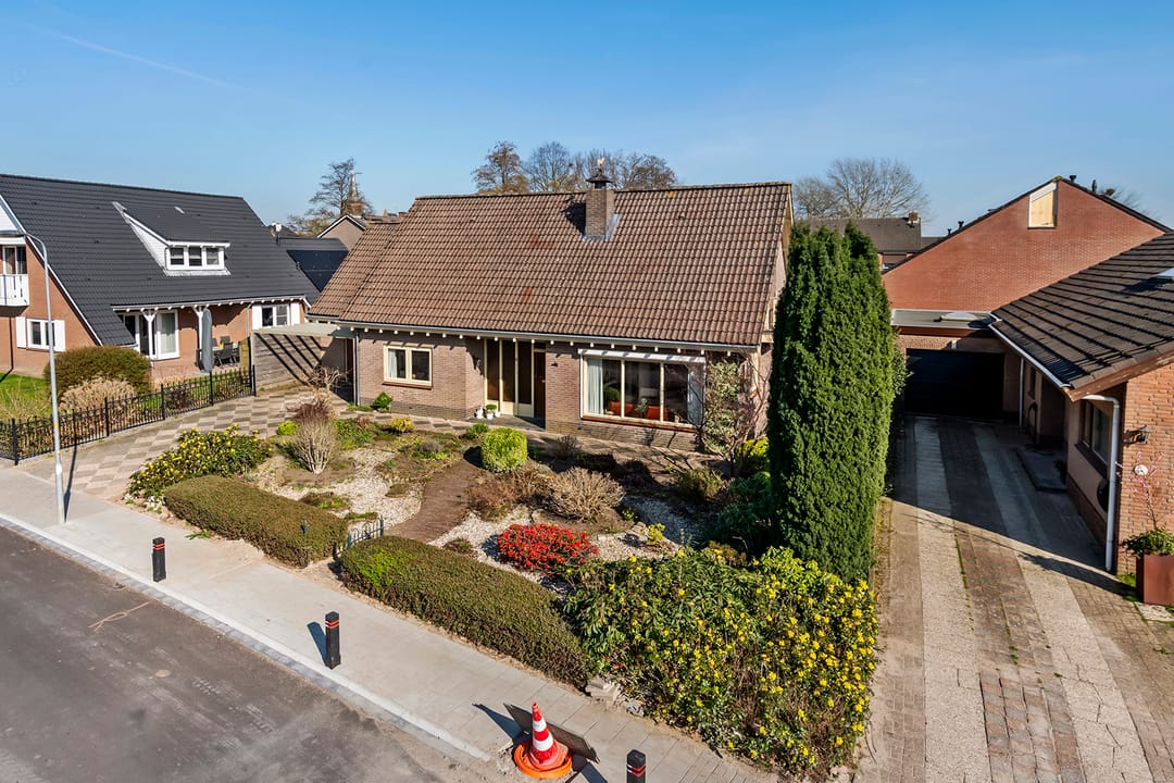 Foto 43 van Molenstraat 11