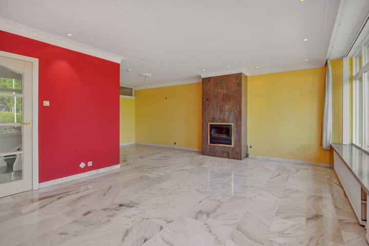 Foto 6 van Van der Duyn van Maasdamstraat 42