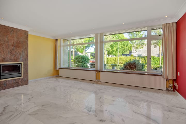 Foto 7 van Van der Duyn van Maasdamstraat 42