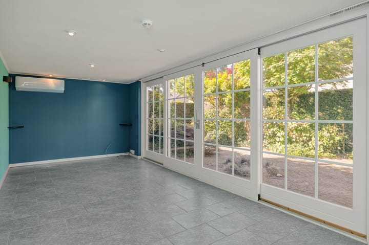 Foto 13 van Van der Duyn van Maasdamstraat 42