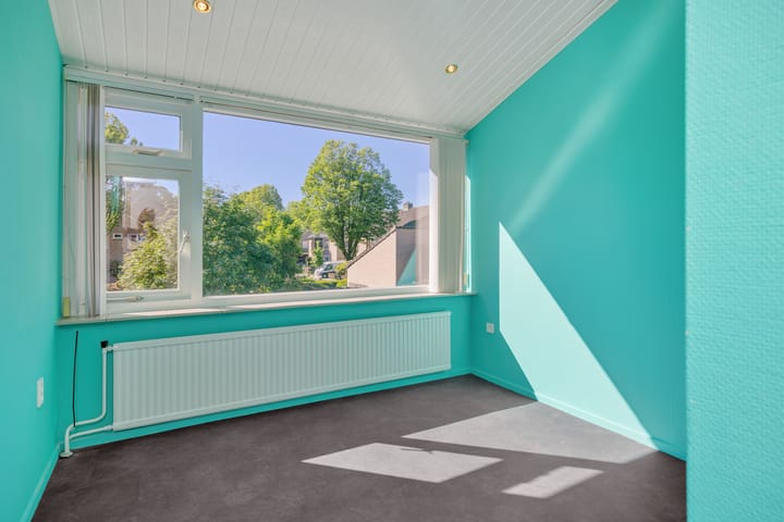 Foto 25 van Van der Duyn van Maasdamstraat 42