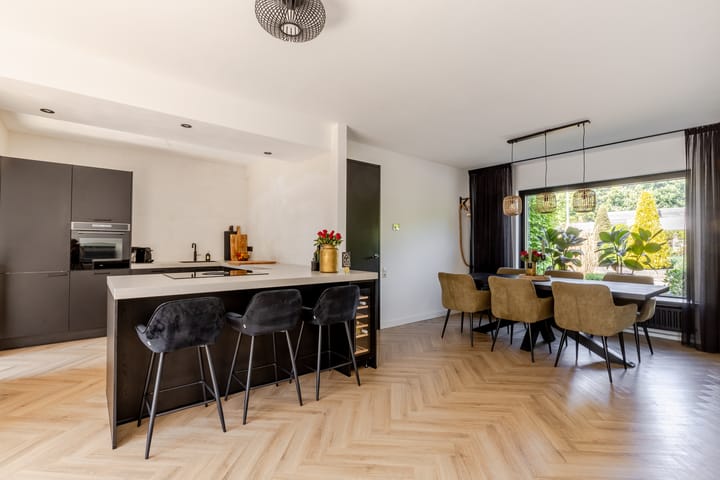 Foto 8 van Zonnebloemlaan 224