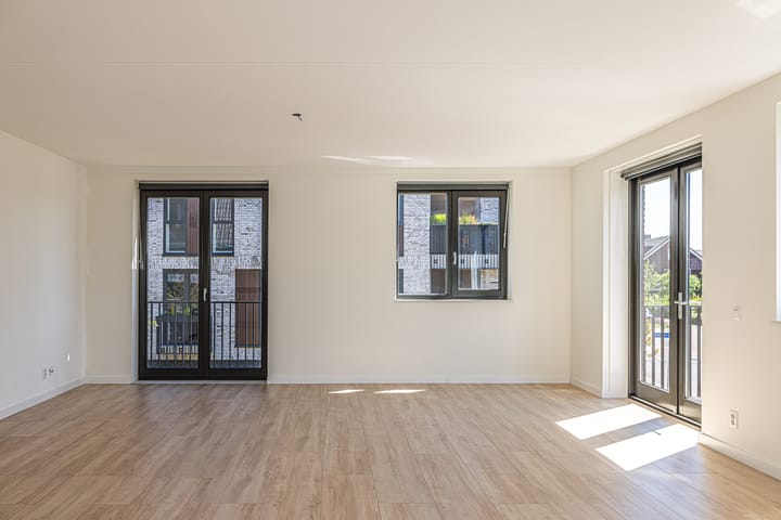 Photo 15 of Meeroever 67