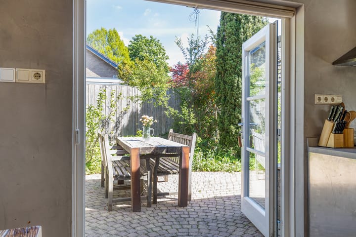 Foto 13 van Prins Bernhardlaan 18