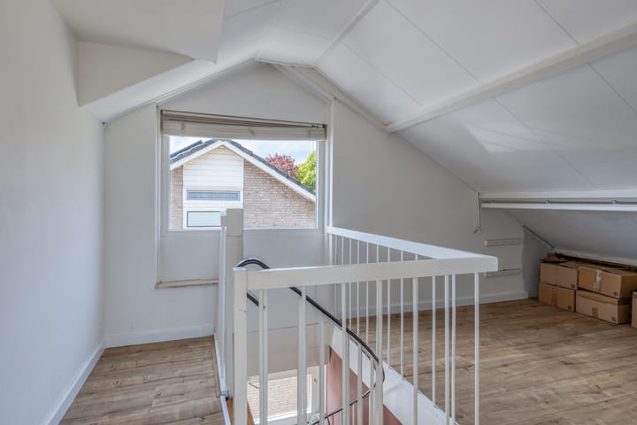 Foto 25 van Prins Bernhardlaan 18