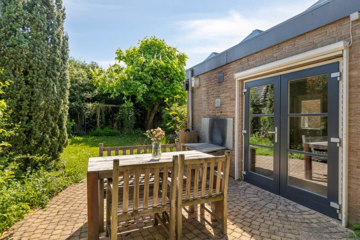 Foto 28 van Prins Bernhardlaan 18