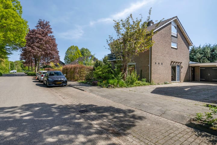 Foto 34 van Prins Bernhardlaan 18