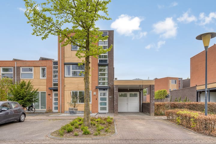 Foto 1 van Regenboogven 33