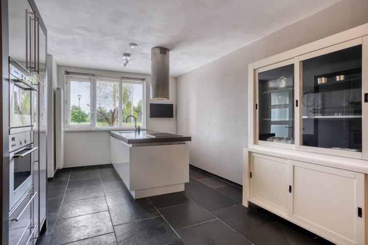 Foto 8 van Regenboogven 33