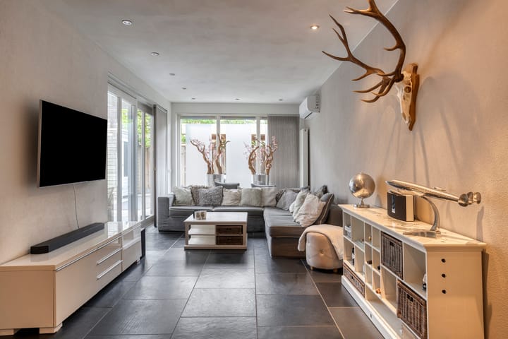 Foto 16 van Regenboogven 33