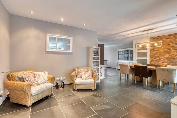 Foto 18 van Regenboogven 33