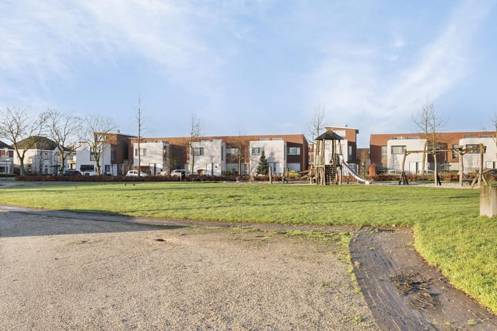 Foto 46 van Regenboogven 33