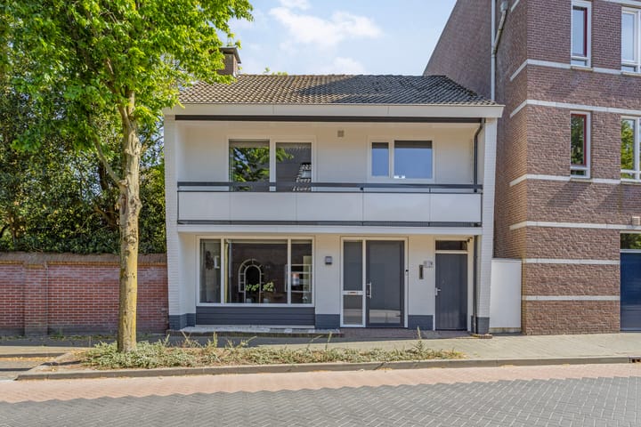 Foto 6 van Molenstraat 1