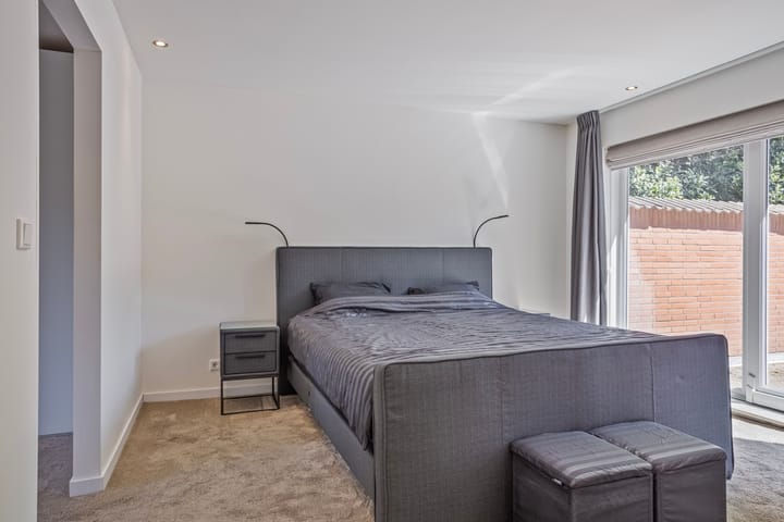 Foto 16 van Molenstraat 1