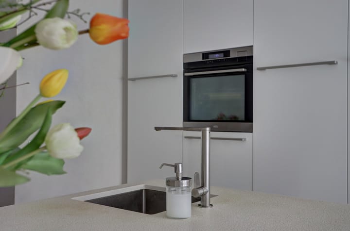 Photo 6 of Venestraat 28