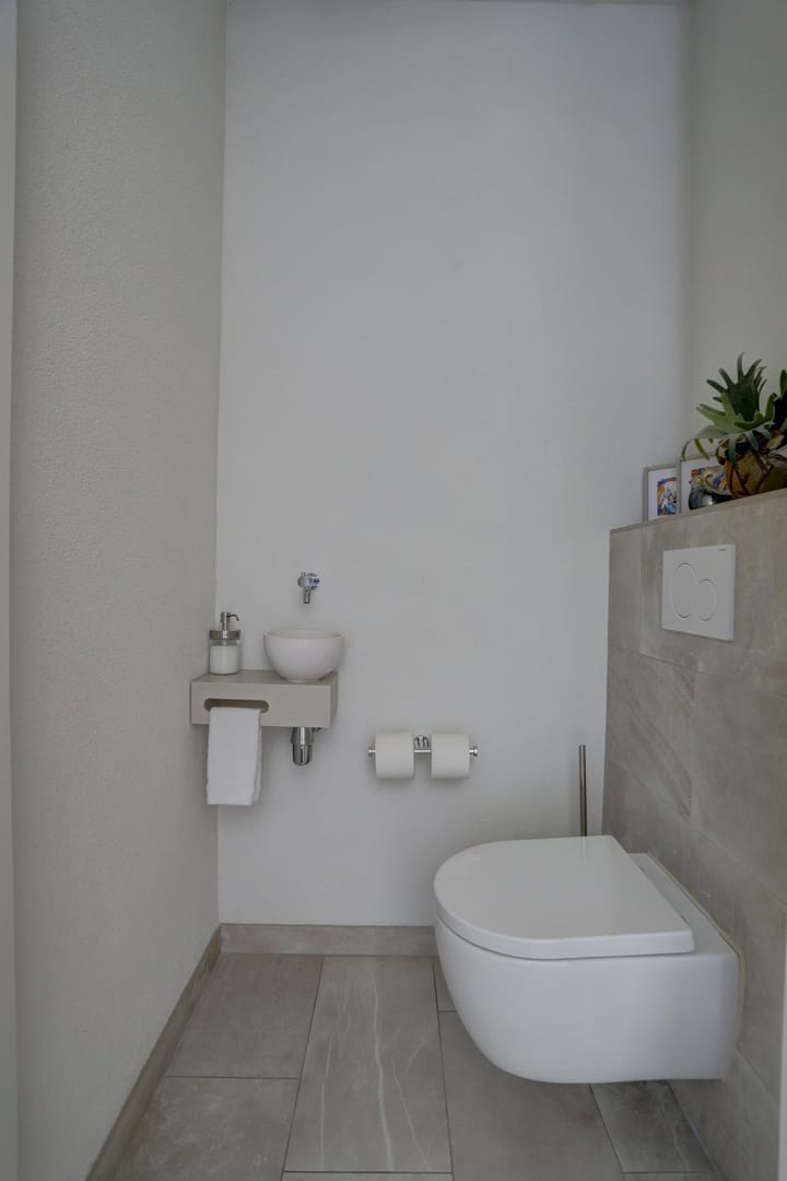 Photo 16 of Venestraat 28