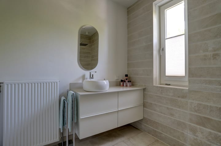 Photo 23 of Venestraat 28