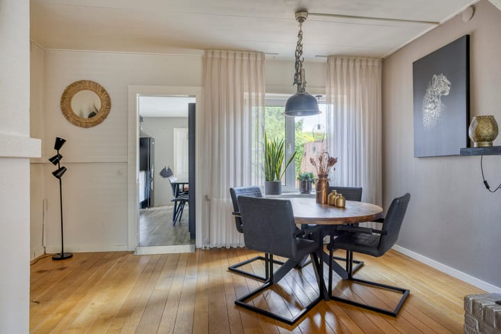 Foto 13 van Dr. Van Hoekstraat 88