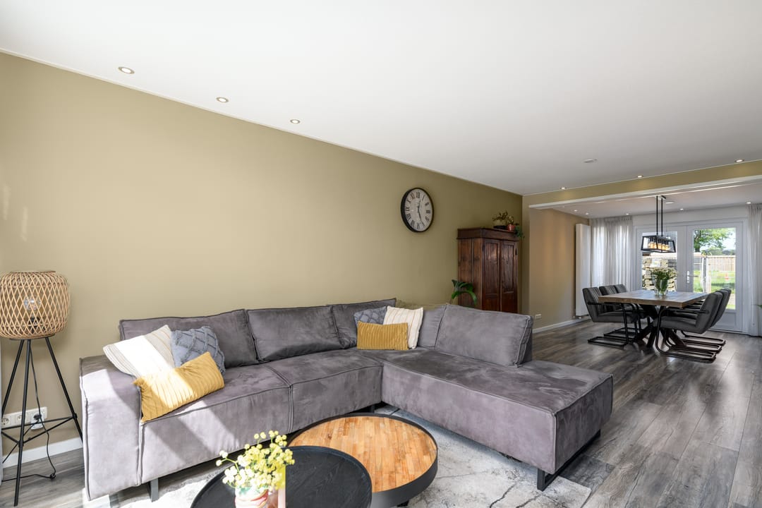 Photo 11 of Ds. Noordmansstraat 28