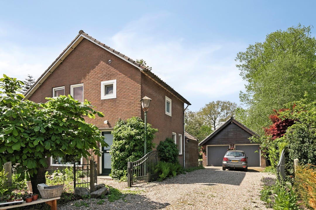 Foto 2 van Herxen 53