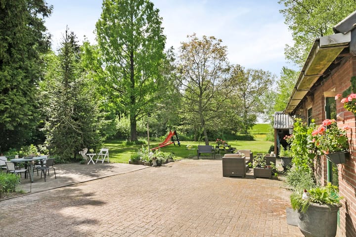 Foto 29 van Herxen 53