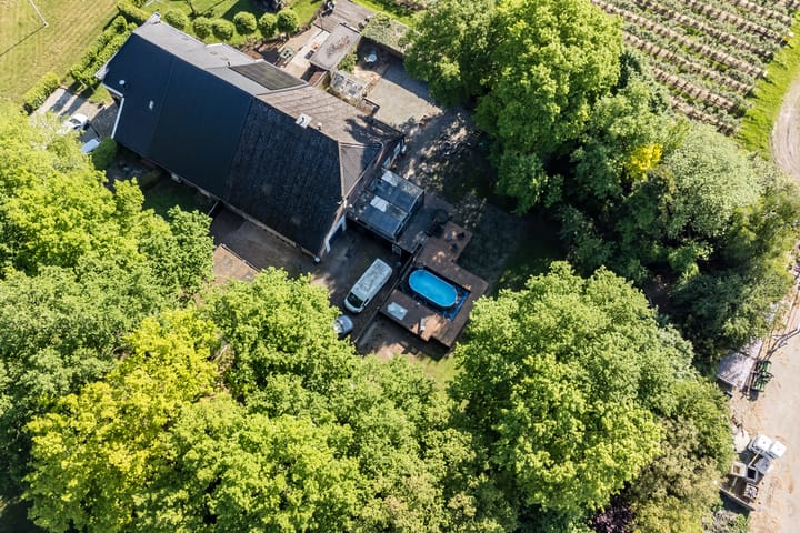 Foto 6 van Coevorderstraatweg 17-A