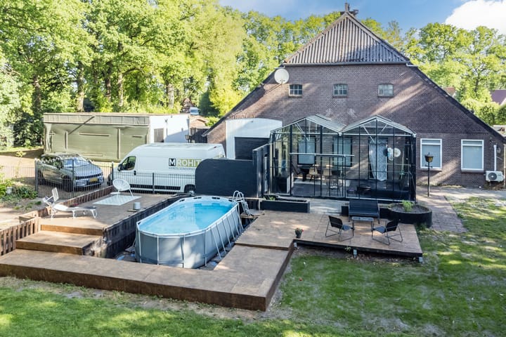 Foto 9 van Coevorderstraatweg 17-A