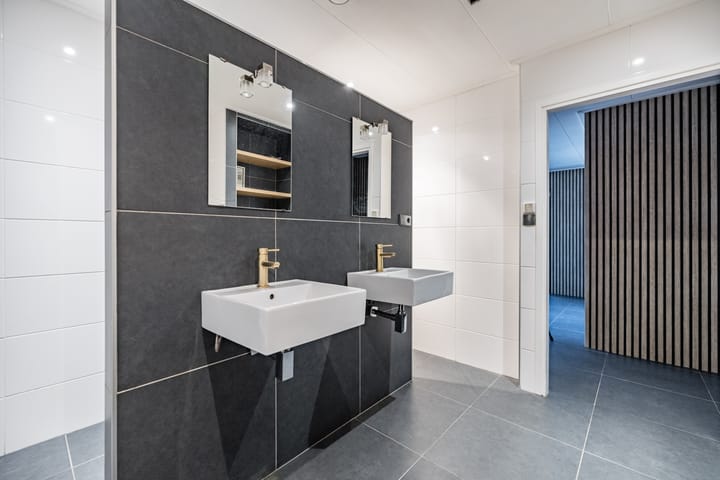 Foto 48 van Coevorderstraatweg 17-A