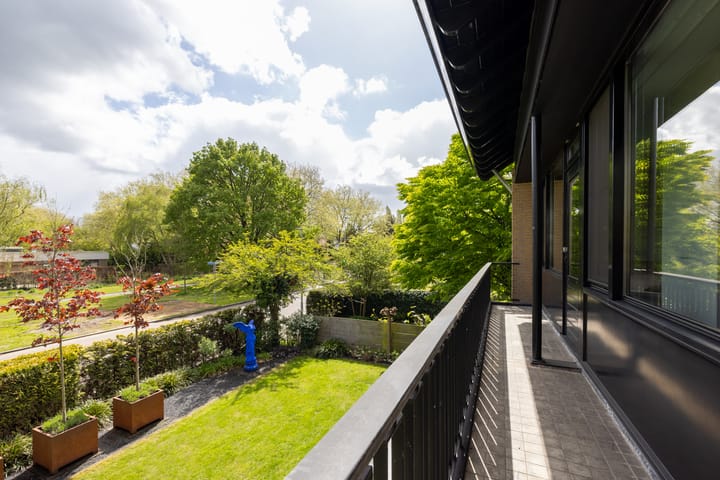 Foto 28 van Van Beethovenlaan 121