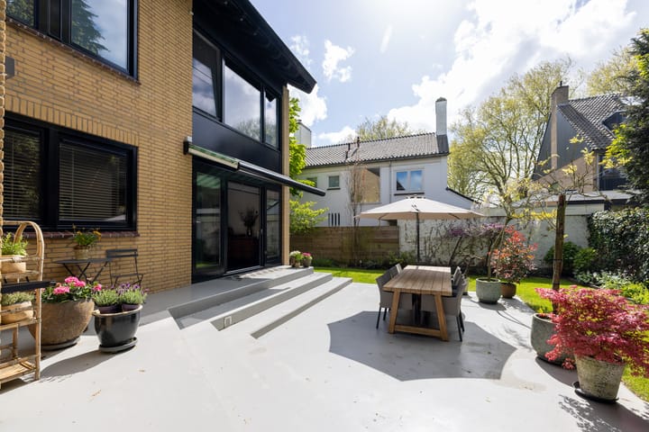 Foto 40 van Van Beethovenlaan 121