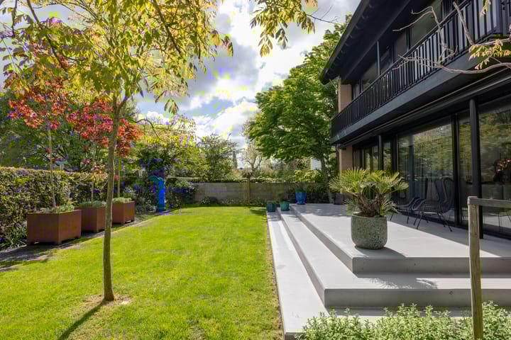 Foto 42 van Van Beethovenlaan 121