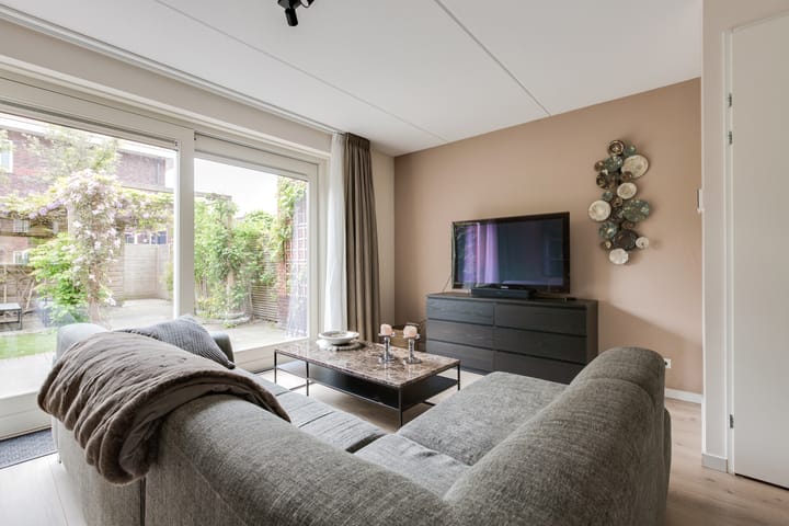 Foto 12 van Harry Banninklaan 88