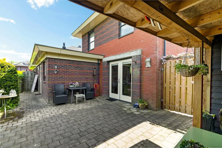 Foto 39 van Fonteinkruid 50