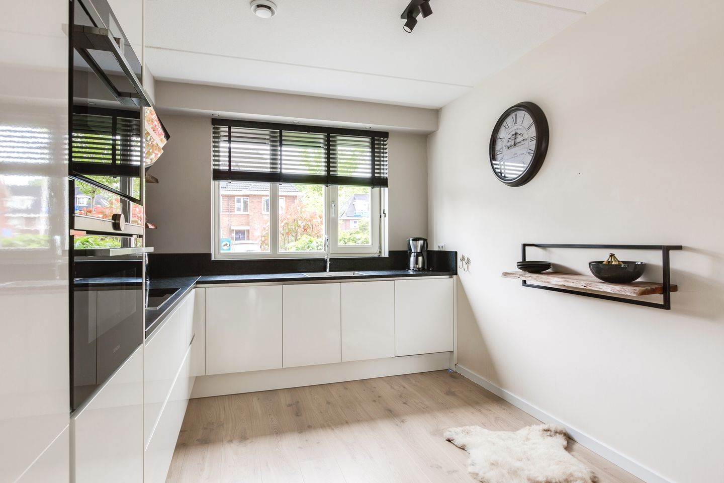 Foto 19 van Harry Banninklaan 88