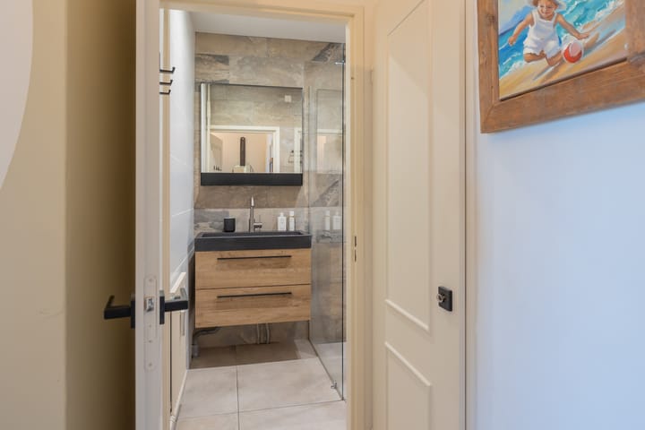 Foto 24 van Tjerk Hiddesstraat 37