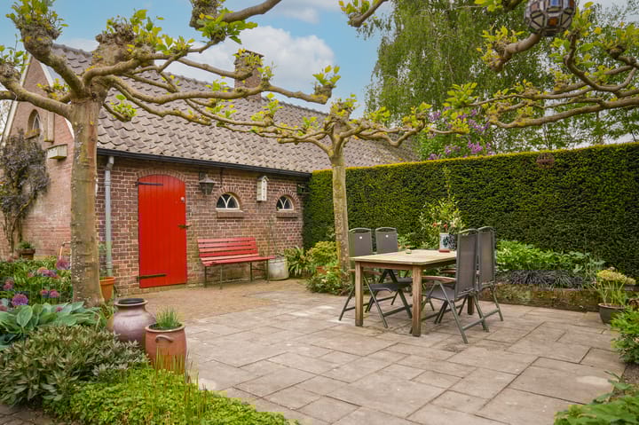 Foto 46 van de Tuut 2