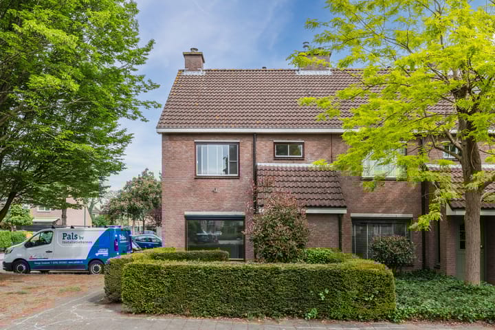 Foto 1 van Juweelstraat 1