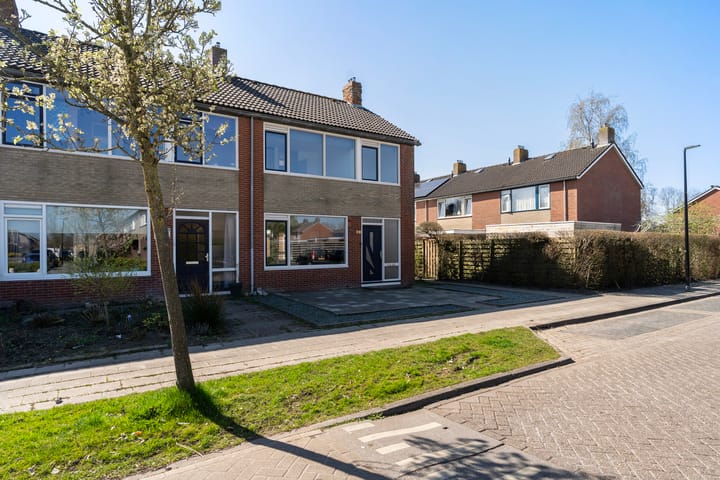 Foto 38 van De Diken 20