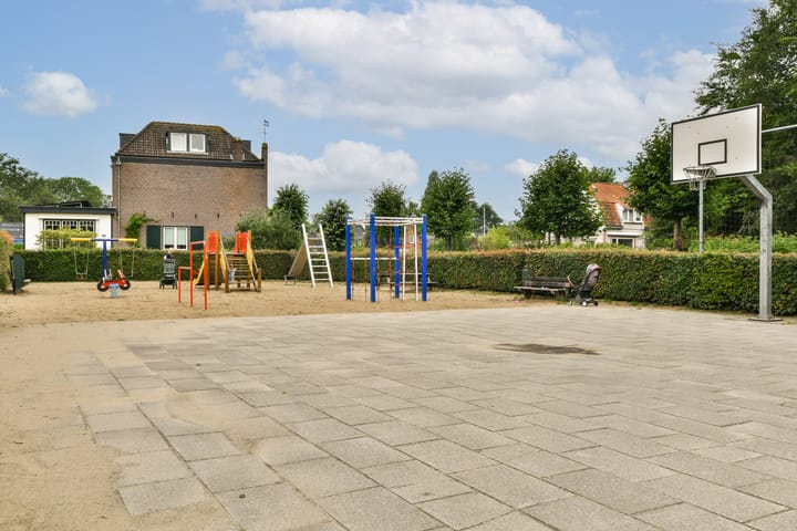 Foto 49 van Raadhuislaan 7