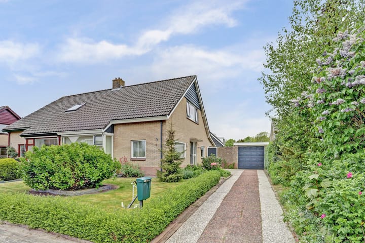 Foto 1 van Julianalaan 8