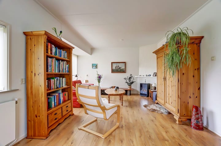 Foto 3 van Julianalaan 8